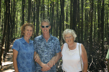 Een verjaardagswandeling door het Mangrovebos bij Cairns.